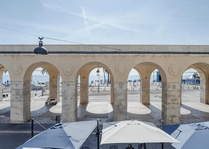 Superbe Appartement Au Coeur Du Vieux Nice !